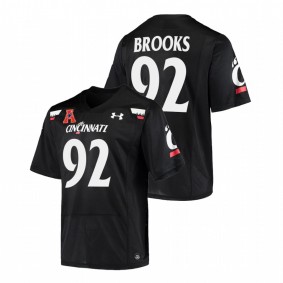 Men Cincinnati Bearcats Curtis Brooks #92 Black Alumni College Football Jersey